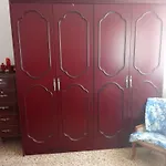 Πανσιόν Holiday Home *