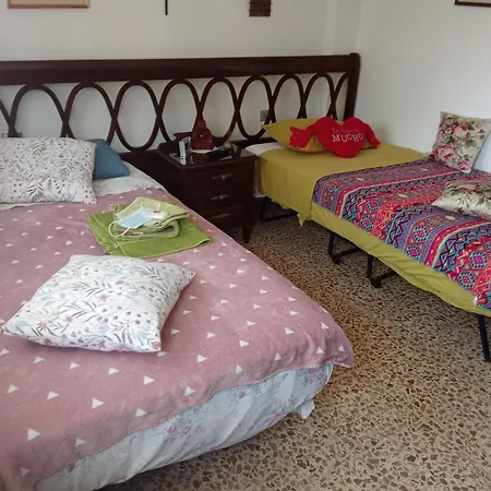 Holiday Home *
