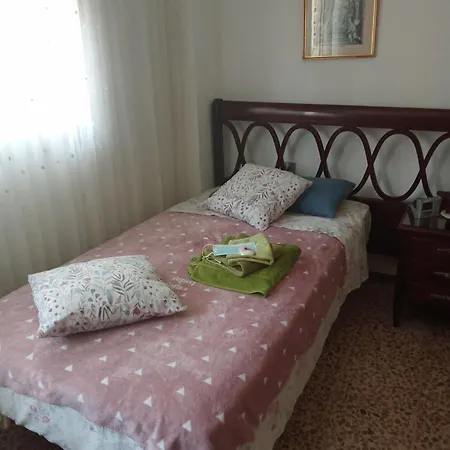 Holiday Home *